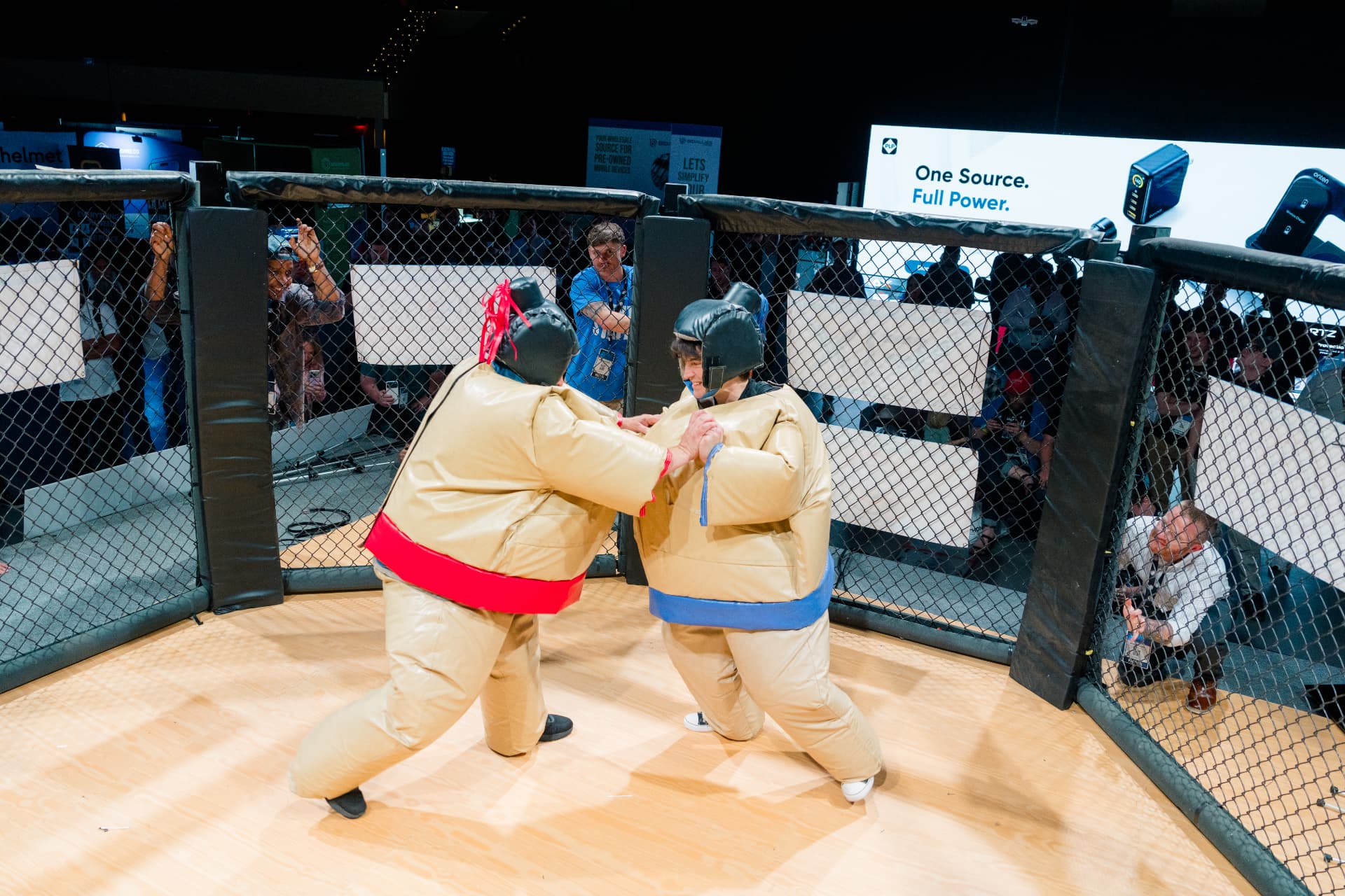 GRE Smack Down at the Gadget Repair Expo