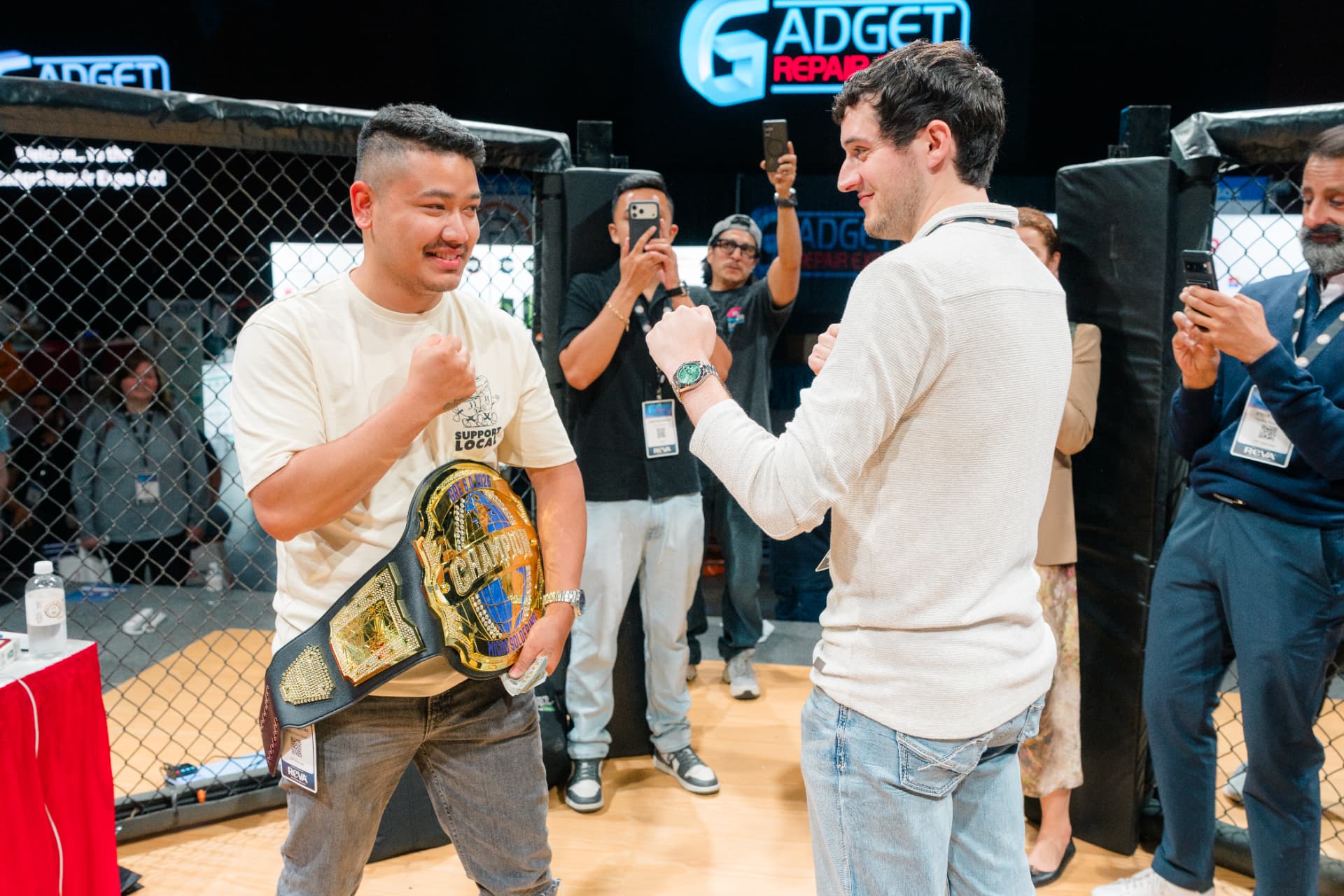 Gadget Repair Expo 6.0 competitions, podcast and champions in Atlantic City