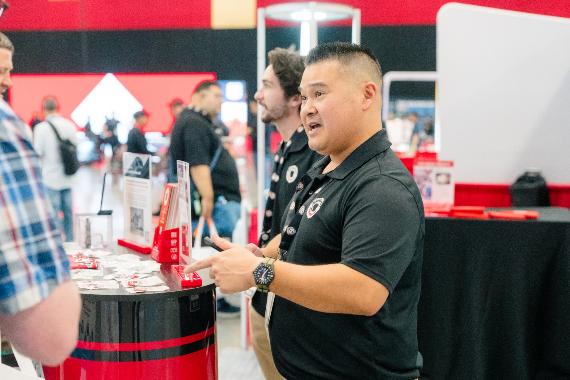 Gadget Repair Expo 6.0 competitions, podcast and champions in Atlantic City