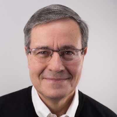 Larry P. Roches